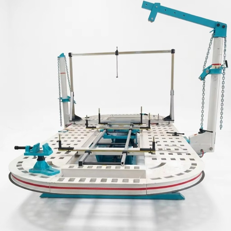 Car Frame Straightening - Macchina raddrizza telai B2E ad alte